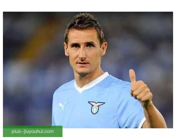 克洛泽重返拉齐奥担任助教 继续为俱乐部贡献力量