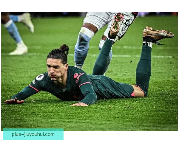 努涅斯屡失单刀引爆舆论利物浦锋线效率危机与球迷耐心持续临界点