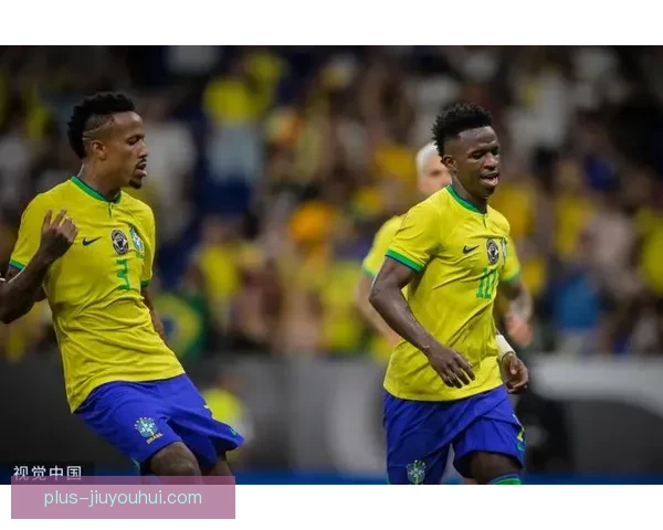 巴西球星维尼修斯因遭遇种族歧视在新闻发布会上痛哭流涕呼吁改变