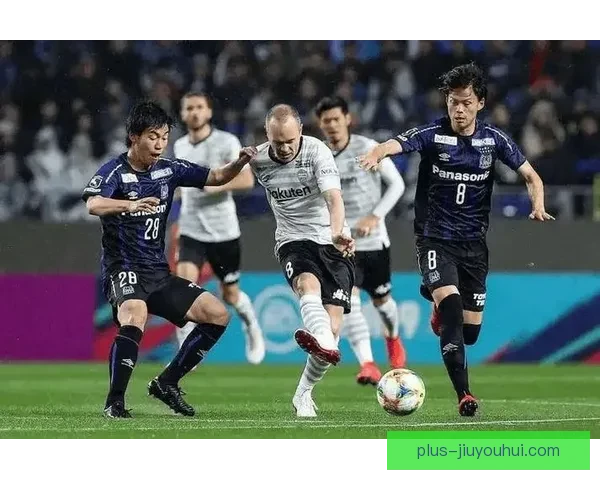亚冠精英联赛东亚区焦点战 山东泰山主场力克神户胜利船强势抢占晋级先机